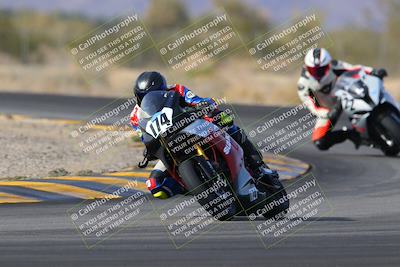 media/Dec-17-2022-SoCal Trackdays (Sat) [[224abd9271]]/Turn 7 Set 1 (1125am)/